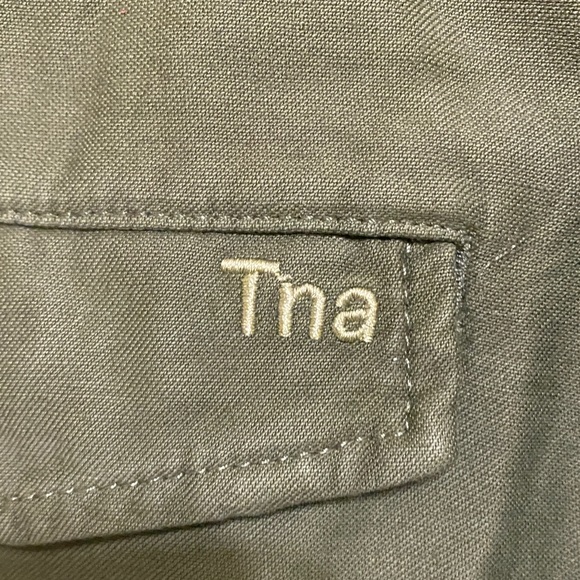 Aritzia TNA original cache cargo parachutepants Olive Green Wide-Leg Track Pants - Picture 10 of 11